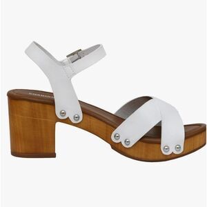 CUSHIONAIRE Women's Slate Faux Wood Sandal +Memory Foam